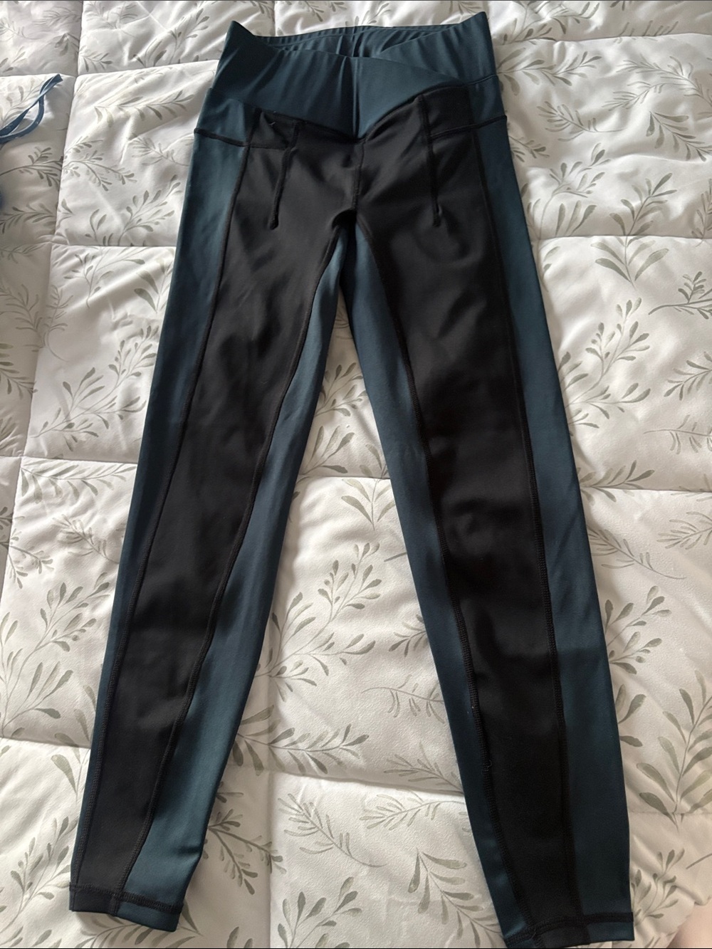 FP Movement by Free People Black and Teal High-Waist Colorblock Leggings